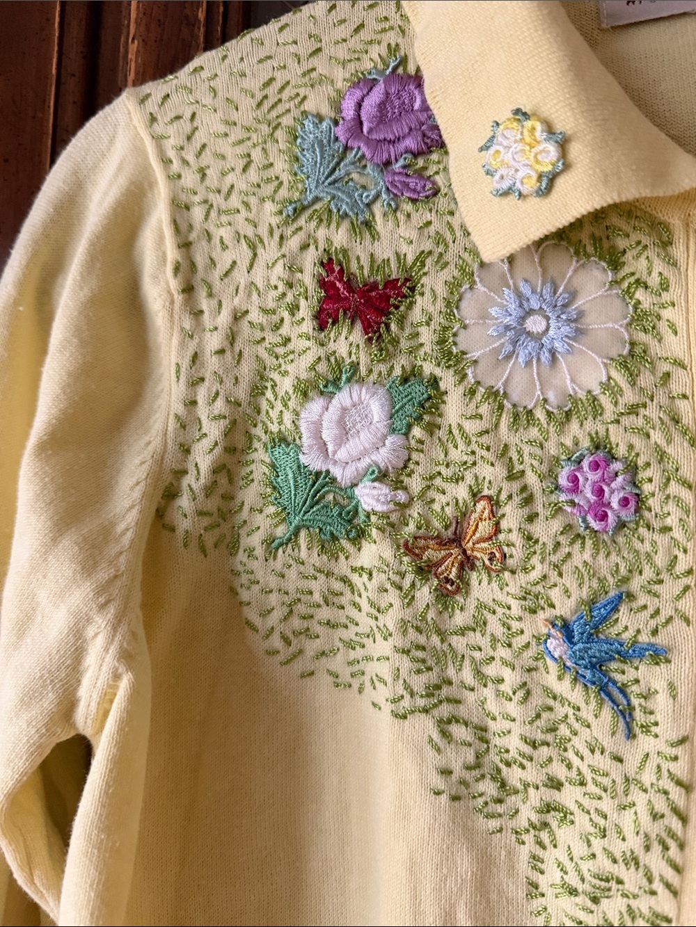 Vintage Blu Stocking Hand Embroidered Beaded Floral Cardigan SIZE MEDIUM - Picture 5 of 5